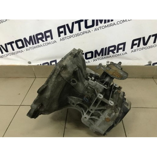 Коробка передач МКПП 5-ст. Opel Zafira B 1.6 16V 2005-2011 55565177